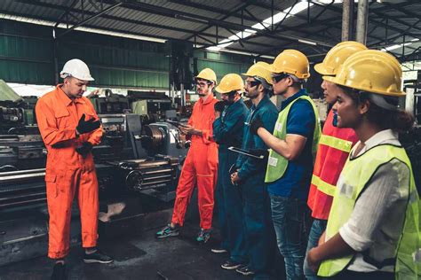 How To Manage And Engage Your Factory Workers Cmoe
