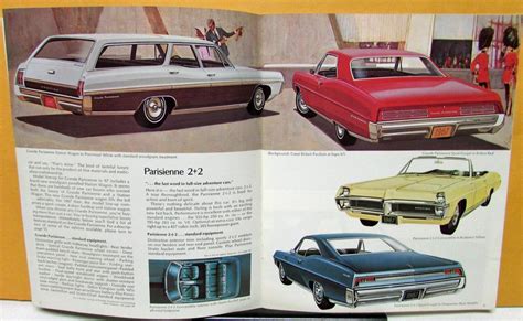 1967 Pontiac Canadian Dealer Sales Brochure Parisienne Laurentian