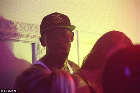 Usain Bolt Celebrates 30th Birthday By Partying In A London Nightclub Until 430am Daily Mail