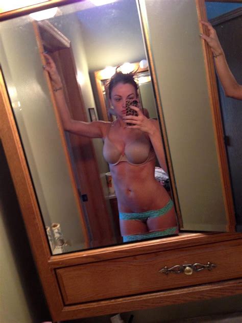 Maria Kanellis Third Leaked Gallery Of Nude Photos Scandal Planet