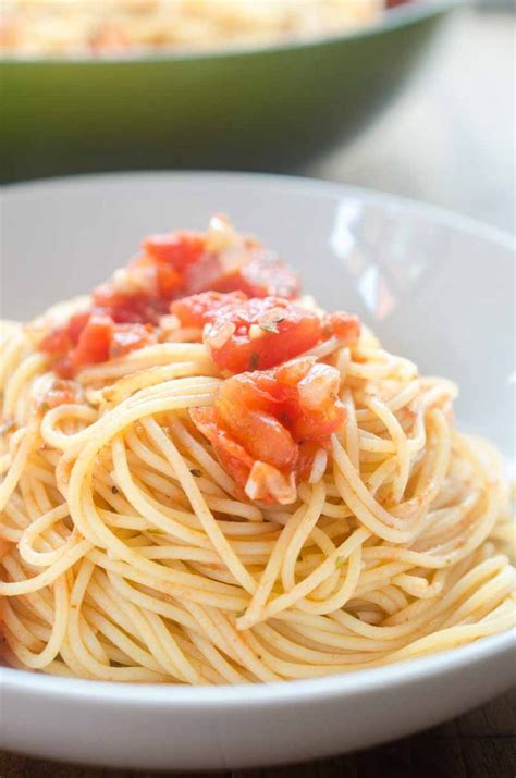 Pour shrimp over the cooked and drained pasta and toss to combine. Pasta Pomodoro | Olive Garden Copycat Recipe | Life's Ambrosia