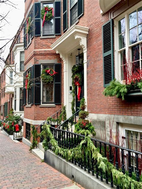 Cape code home in beacon ny. Christmas in New England - Beacon Hill Boston, MA ...