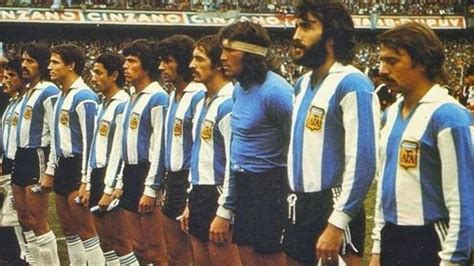 Últimas noticias, fotos, y videos de selección argentina las encuentras en el comercio. Las camisetas que usó la Selección Argentina en su ...