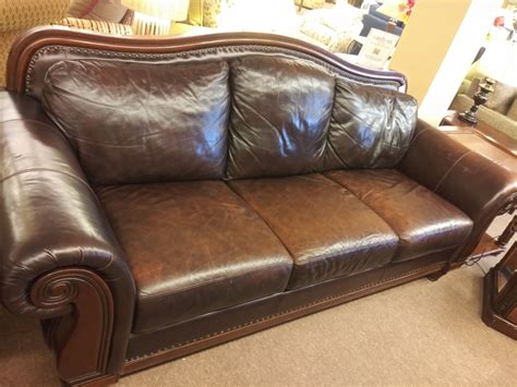 Decoro Usa Leather Sofa Delmarva Furniture Consignment