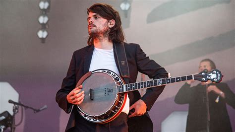 Guitarist Quits Mumford And Sons To Speak Freely On Politics