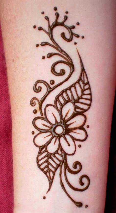 46 Small Easy Henna Flower Designs Cool