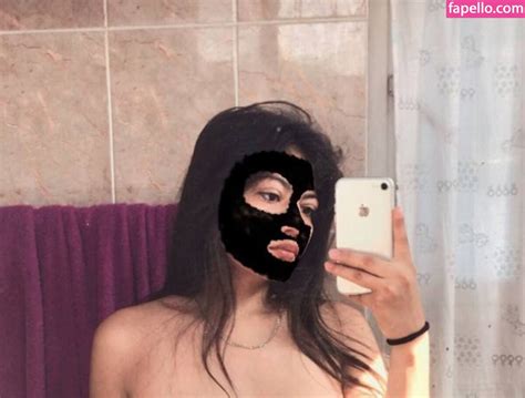 Paola Bustamante Bebaguzman Https Nude Leaked Onlyfans Photo