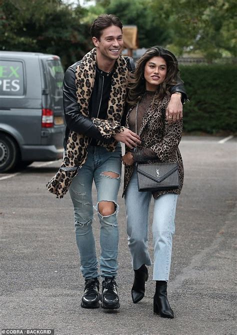The 28 year old, who met the former the only way is essex star on celebrity ex on the beach, said she fell in love with joey but didn't trust him after he was. EP1 RECAP JOEY ESSEX GETS FEELS AFTER LORENA MEDINA DATE ...