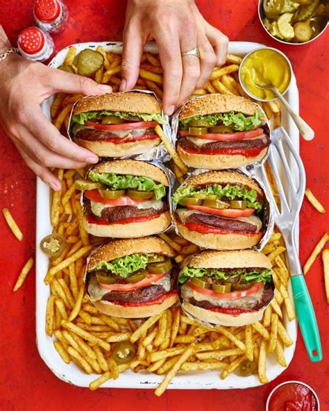 Vegan In And Out Burgers Avant Garde Vegan In And Out Burger Food
