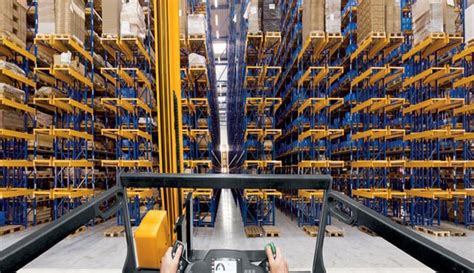 The Best Forklifts For Narrow Aisles And Very Narrow Aisles Equipment