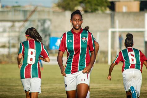Confira todas as informações do brasileirão feminino. Brasileiro Feminino Sub-18: conheça a zagueira Nubia ...
