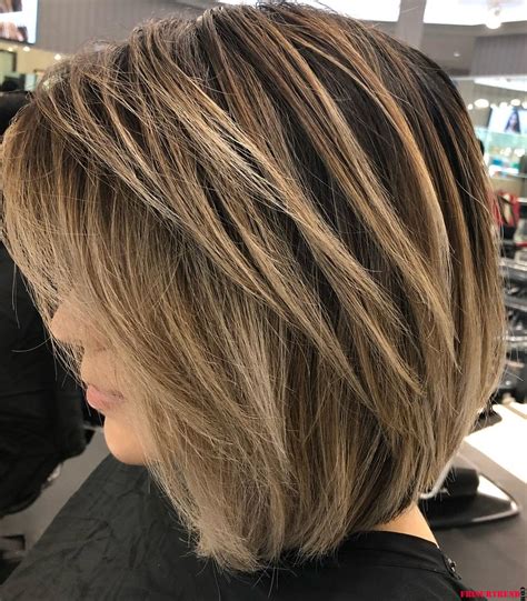 Styling long and thin hair may seem challenging at times, but, the right haircut can do wonders. Geschichtete-Bob-Frisuren-2021 - Frisuren Trend
