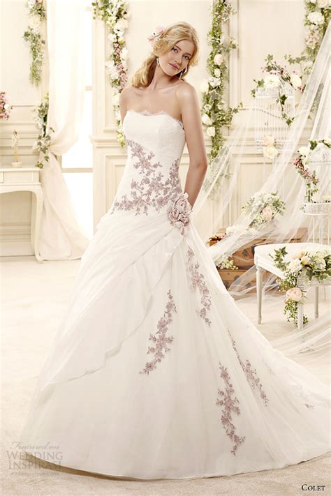 While they're slightly harder to track down, they really are having a 'moment' right now thanks to royal brides such as grace kelly, kate middleton and meghan markle. Colet 2015 Wedding Dresses | Wedding Inspirasi
