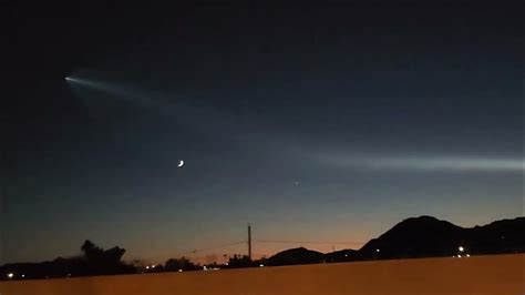 Spacex California Rocket Launch Left A Trail Across Az Skys Youtube