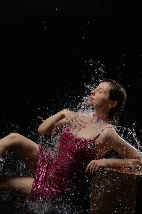 Figure Portrait Water Spray Girl Wet Shoot With Splashing Water Girl In Splash Water S