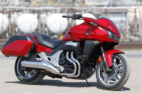 A forum community dedicated to honda ctx1300 motorcycle owners and enthusiasts. Essai Honda CTX1300 2014 - MotoPlus.ca