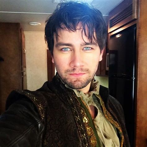 Reign Season 2 Spoilers Bash Will Have A Tough Time According To Behind The Scenes Photos