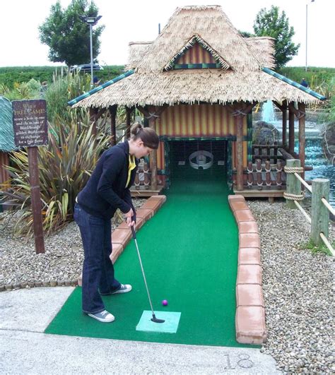 Man Plays All 700 Crazy Golf Courses In England Mirror Online