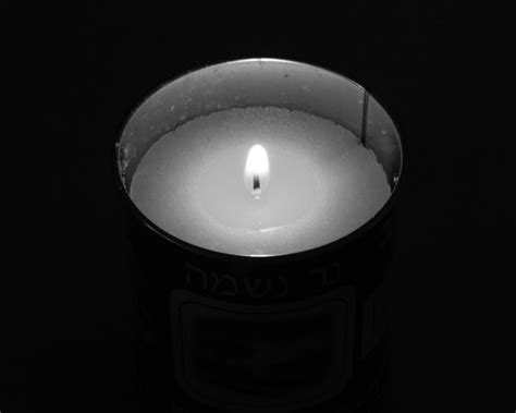 Yahrzeit Memorial Candle In Memory Of My Father 1 נר נשמה Flickr
