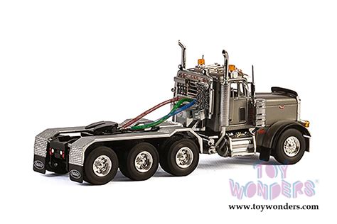 Wsi Models Peterbilt 379 8x4 4 Axle Truck 33 2015 150 Scale