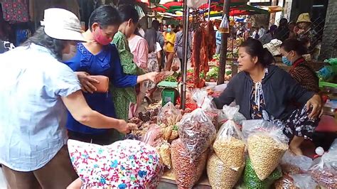 Food tour of the biggest cambodia town on the east coast! Asian Street Food - A Walk Around Wet Market In Phnom Penh ...