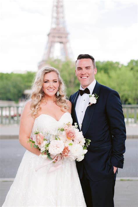 Stunning Eiffel Tower Wedding In The Heart Of Paris Perfete Eiffel