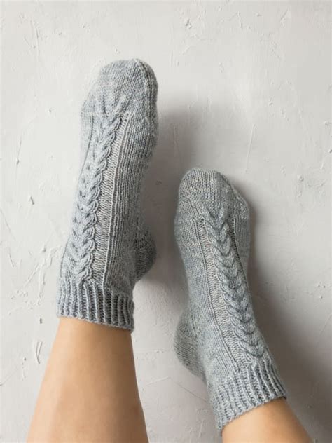 Anleitung Socken Mit Zopfmuster Stricken 💖 Socken Stricken Muster Zopf Socken Stricken