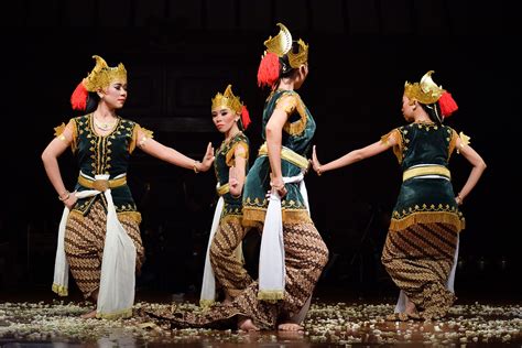 6 Tarian Tradisional Indonesia Yang Indah Populer Dan Penuh Makna