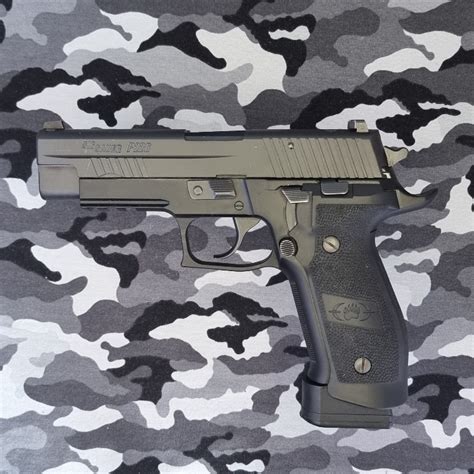 Pistole Sig Sauer P226 Blackwater Tactical Kal 9mmp Nr Uu650166