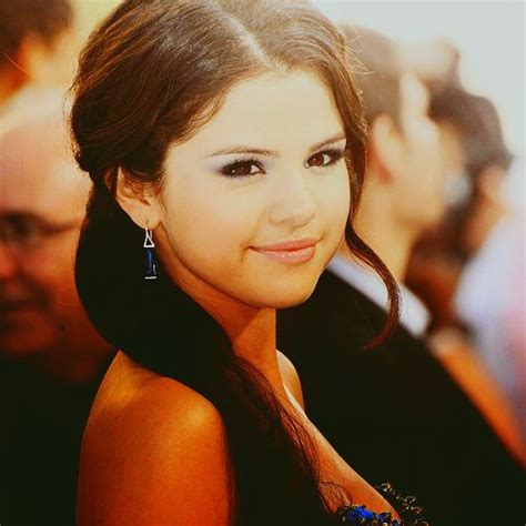 Selena Gomez The Cutest Little Number Selena Gomez Selena Singer