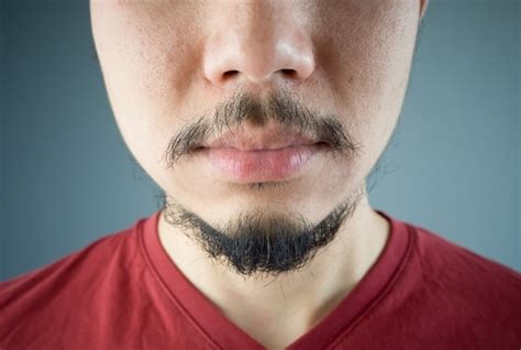 why beard doesn t connect to moustache beards base