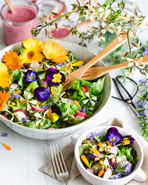 Sisterland Salad With Edible Flowers And Citrus Tahini Dressing — Carol