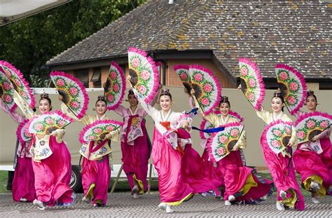 Witness These Spectacular Festivals In Korea Veena World