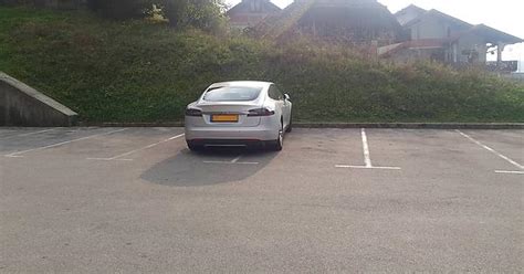 First To Arrive In The Morning Surely That Means You Can Take Up Two Parking Spaces Imgur