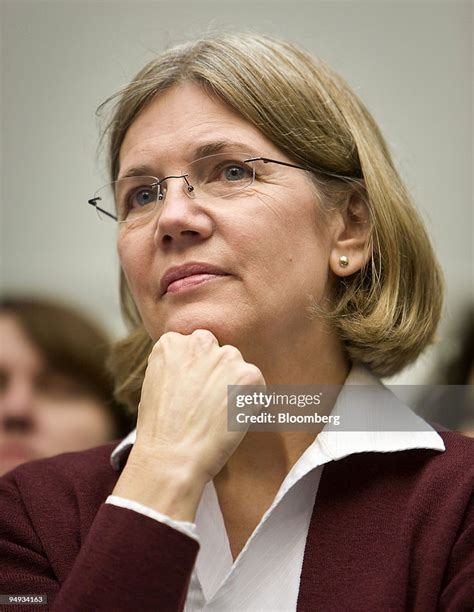 Elizabeth Warren A Harvard Law Professor And Chairwoman Of The News
