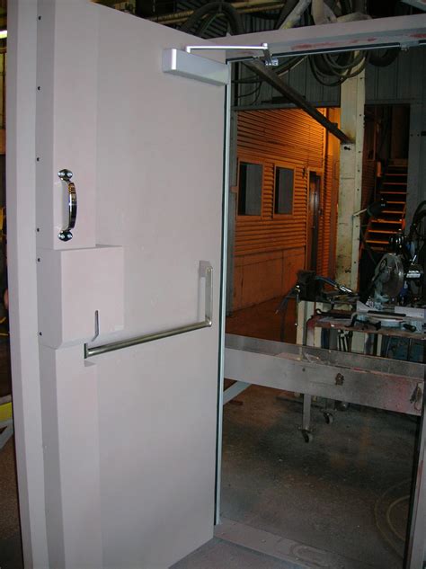 Manually Operated Blast Door With Panic Hardware Electric Power Door