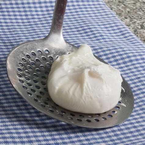 We have plenty of healthy dinner ideas for eggs. Poached Eggs Recipe - EatingWell