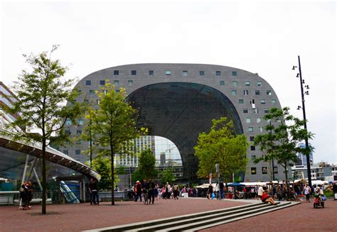 At a historical location at the binnenrotte. Markthalle Rotterdam - Shoppen und Schlemmen - Holland