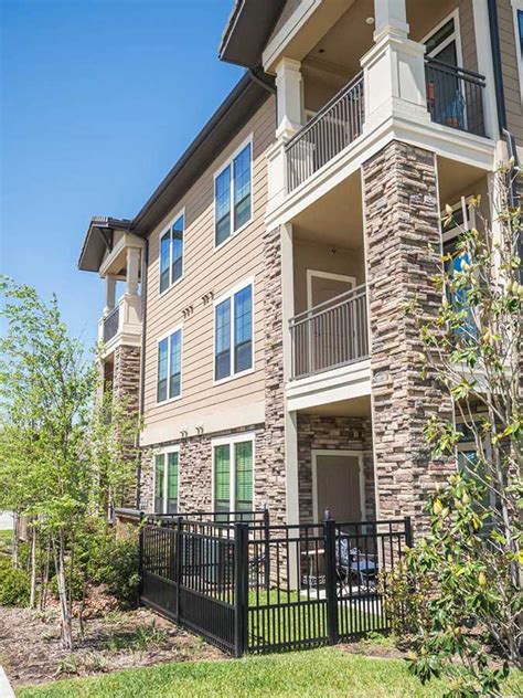 Top20sites.com is the leading directory of popular baluster mold, contemporary railings, stair railings, & loft stairs sites. Commercial Balcony Railing Installation Houston | Aber Fence