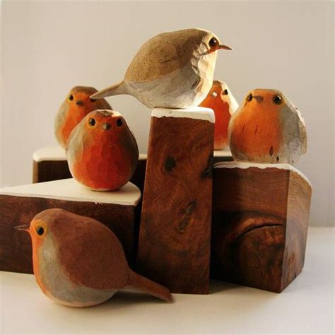 Round Robin Reminder Wooden Artwork Bird Sculpture Bird Carving