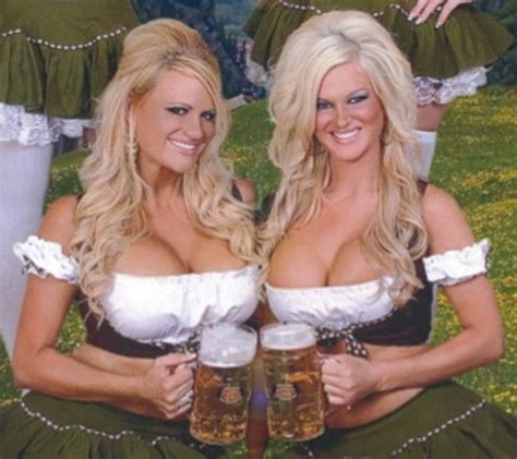 Oktoberfest Beer Girls Flasher XXGASM