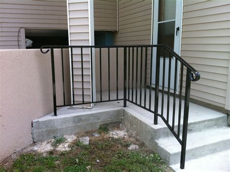 Nationwide Fence Guardrail And Ironworks Inc Balister Corner Handrail