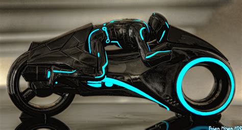 Roborace Has Cars Designed By The Man Who Drew The Tron Legacy Light