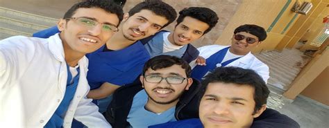 @1abdulmajedحسابات بعض الشباب الي ساعدوني باعداد المحتوى :@mshari_dgz @draziiiizبعض المواقع الي تنزل. كلية الطب - جامعة تبوك
