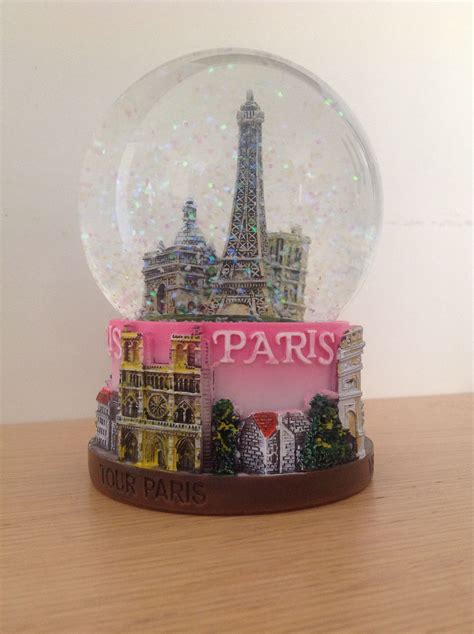 Pin On Snow Globes