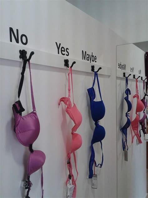 Christmas is coming and you're desperately looking how to please your males.! Pin em Eponymo 4 Her & 4 Him