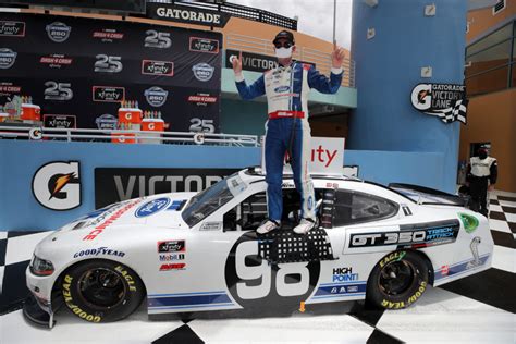 See how the 2020 stage points have been awarded for the nascar cup series season as the season drivers who finish in the top 10 in stage 1 and stage 2 earn additional race points, with the winner through phoenix raceway playoff race note: CHASE BRISCOE - 2020 NXS Homestead II Race Report - The ...