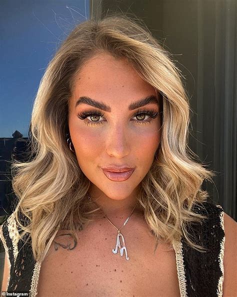Influencer And Onlyfans Model Receives Horrible Abusive Texts From