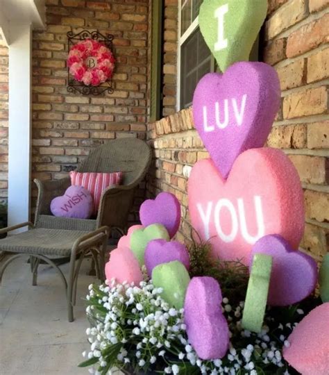 30 Valentines Day Outdoor Decorations Decoomo