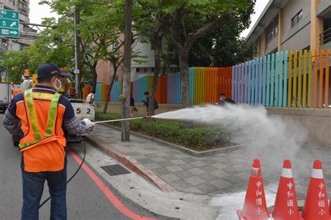 Maybe you would like to learn more about one of these? 【本土+240】雙北都破百!萬華、中和最多 桃園彰化破10例、基隆 ...